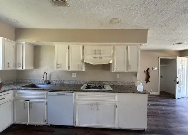 Property example 5